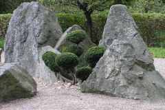 Iwagumi – układ skał upamiętniający założenie ogrodu